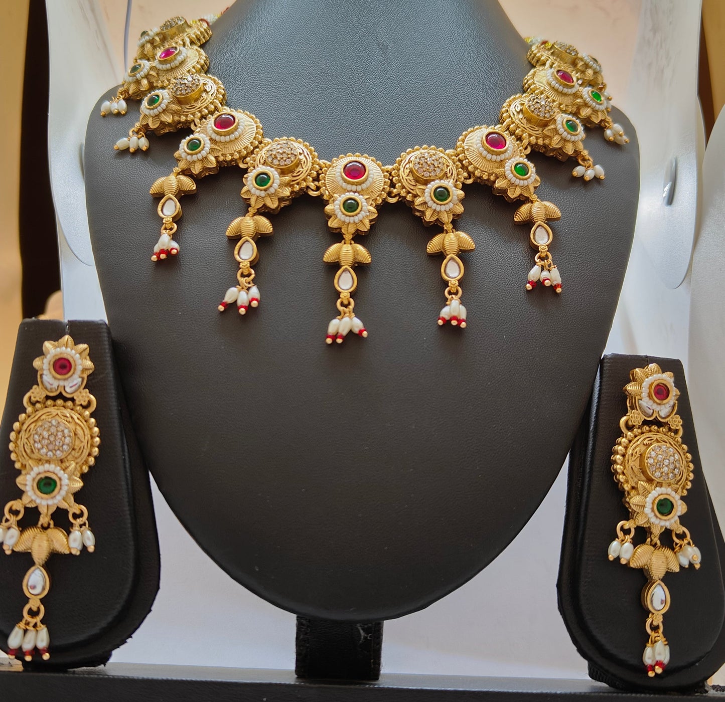 Dynasty Polki Grand Necklace