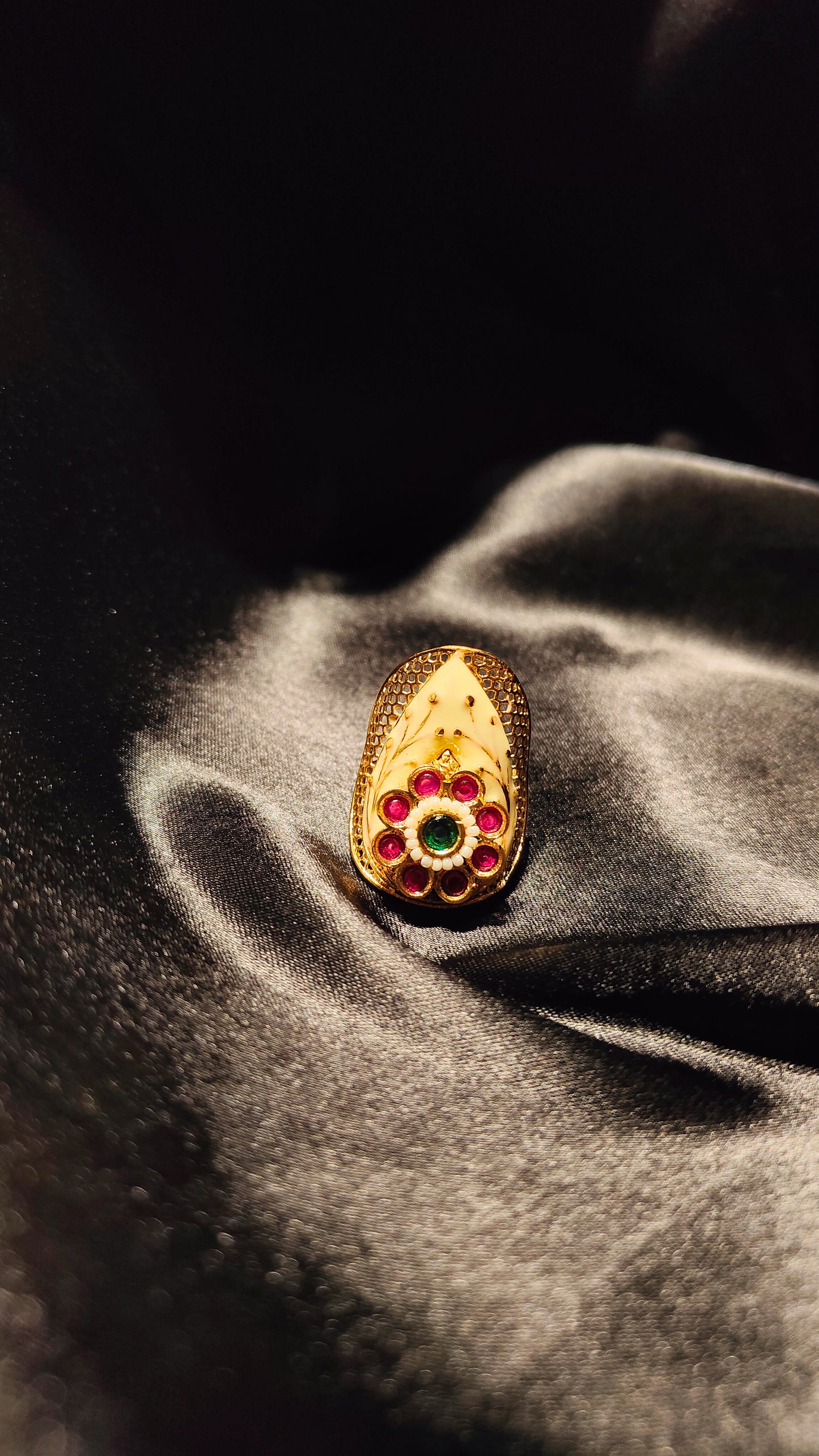 Maharani Shankh Blossom Ring