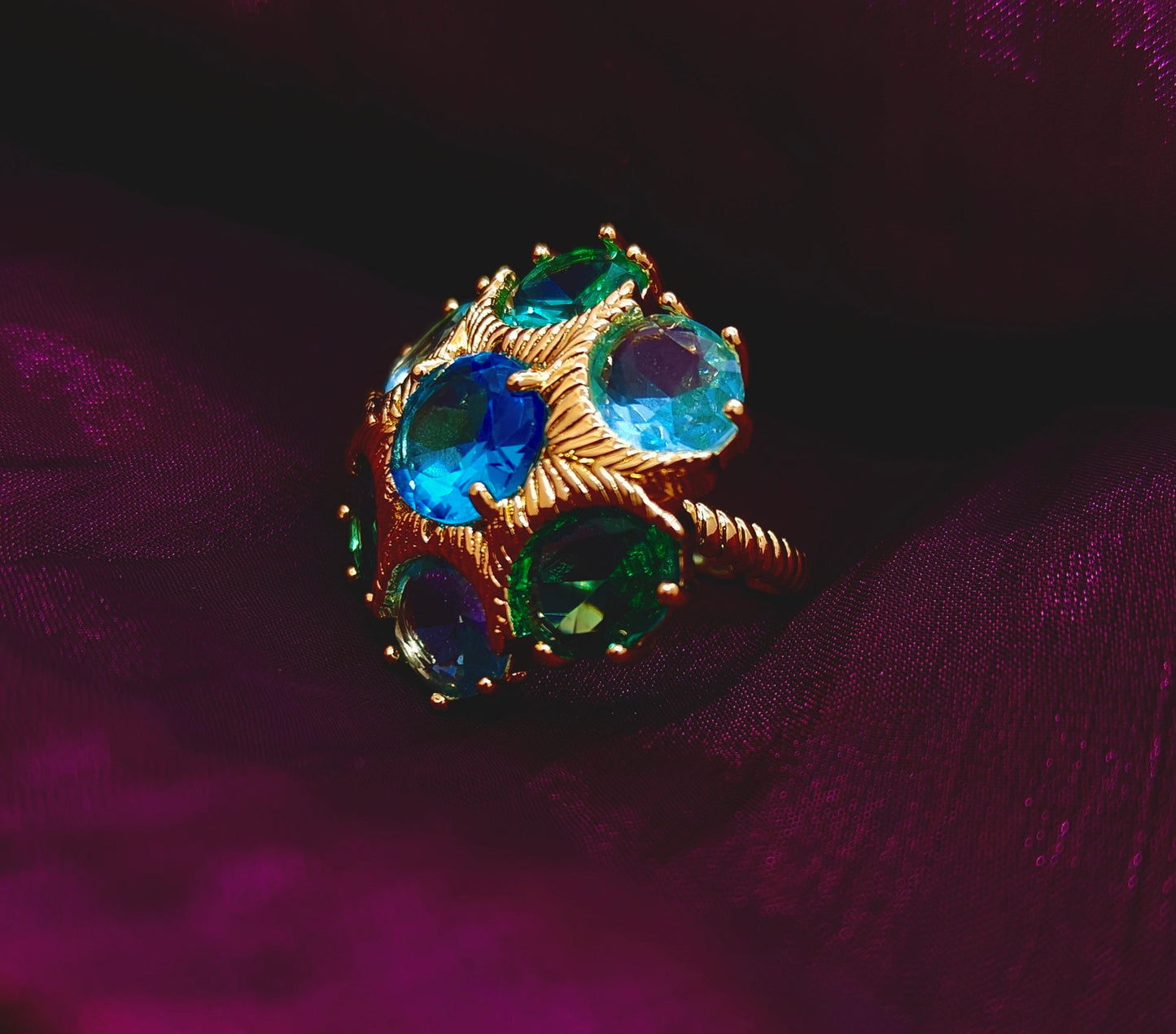 Royal Peacock Cluster Statement Ring – Blue & Green Crystal Dome Design