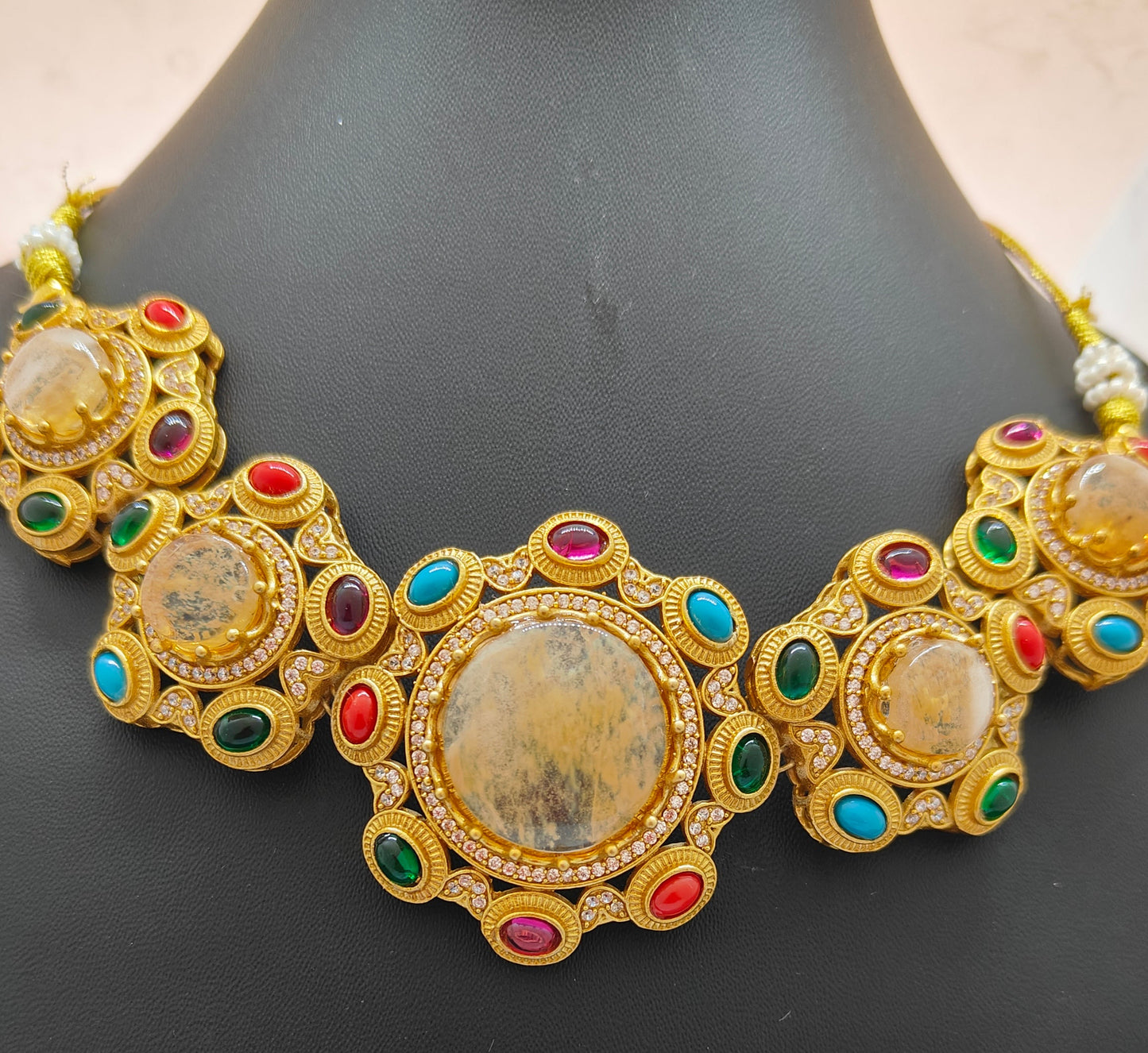 Royal Navratna Heritage Set