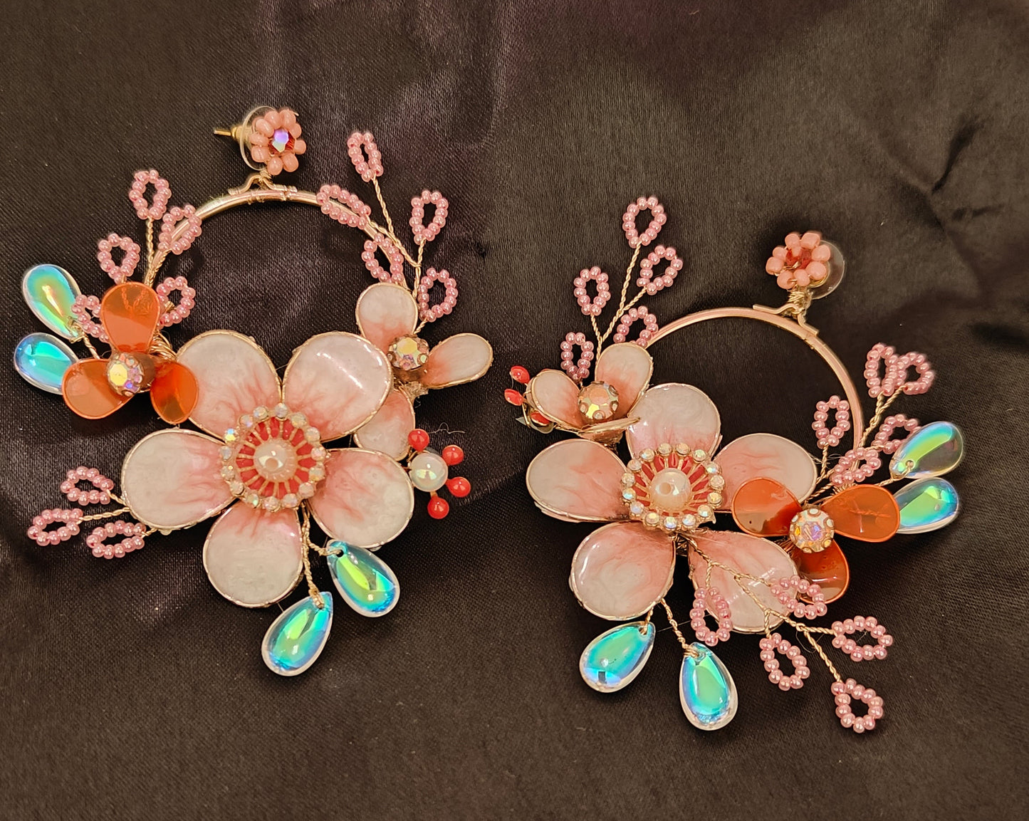 Whimsical Bloom Earrings (Peach)