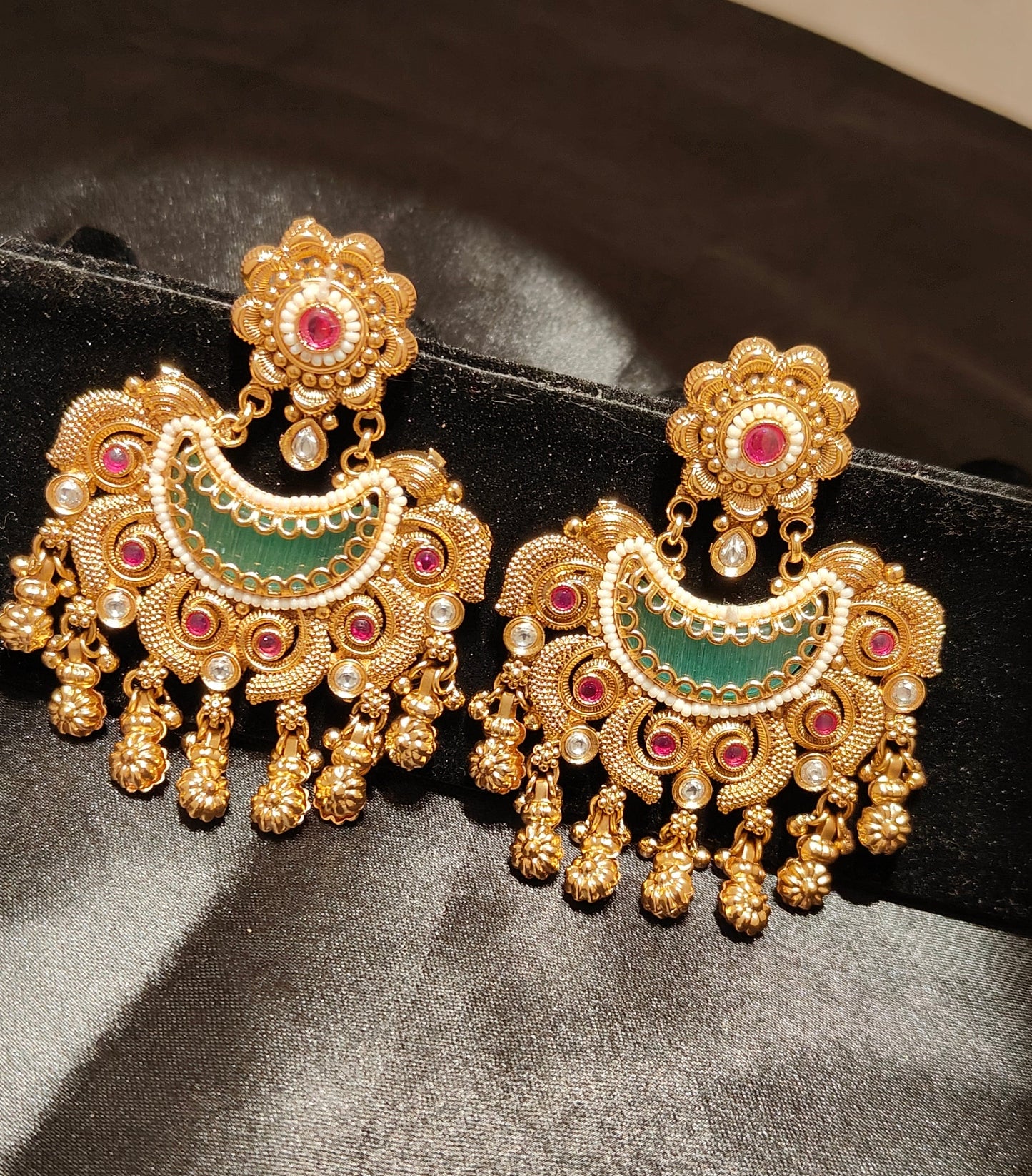 Kashmiri Meena Royale Chandbali