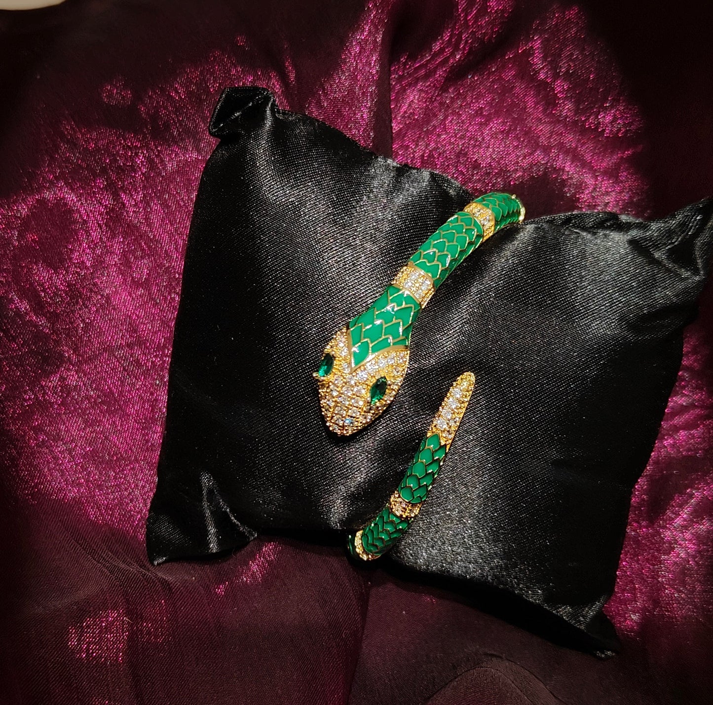 Green Cobra Crystal Bangle