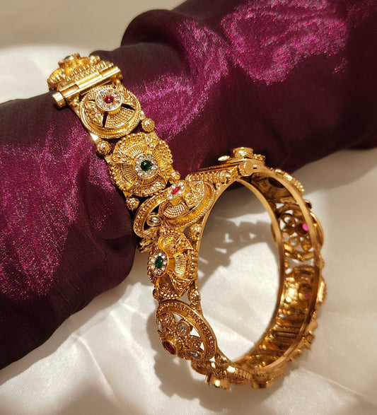 Panchratna Nakshi Bangles