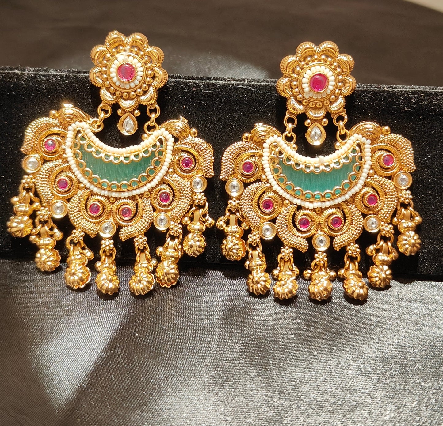 Kashmiri Meena Royale Chandbali