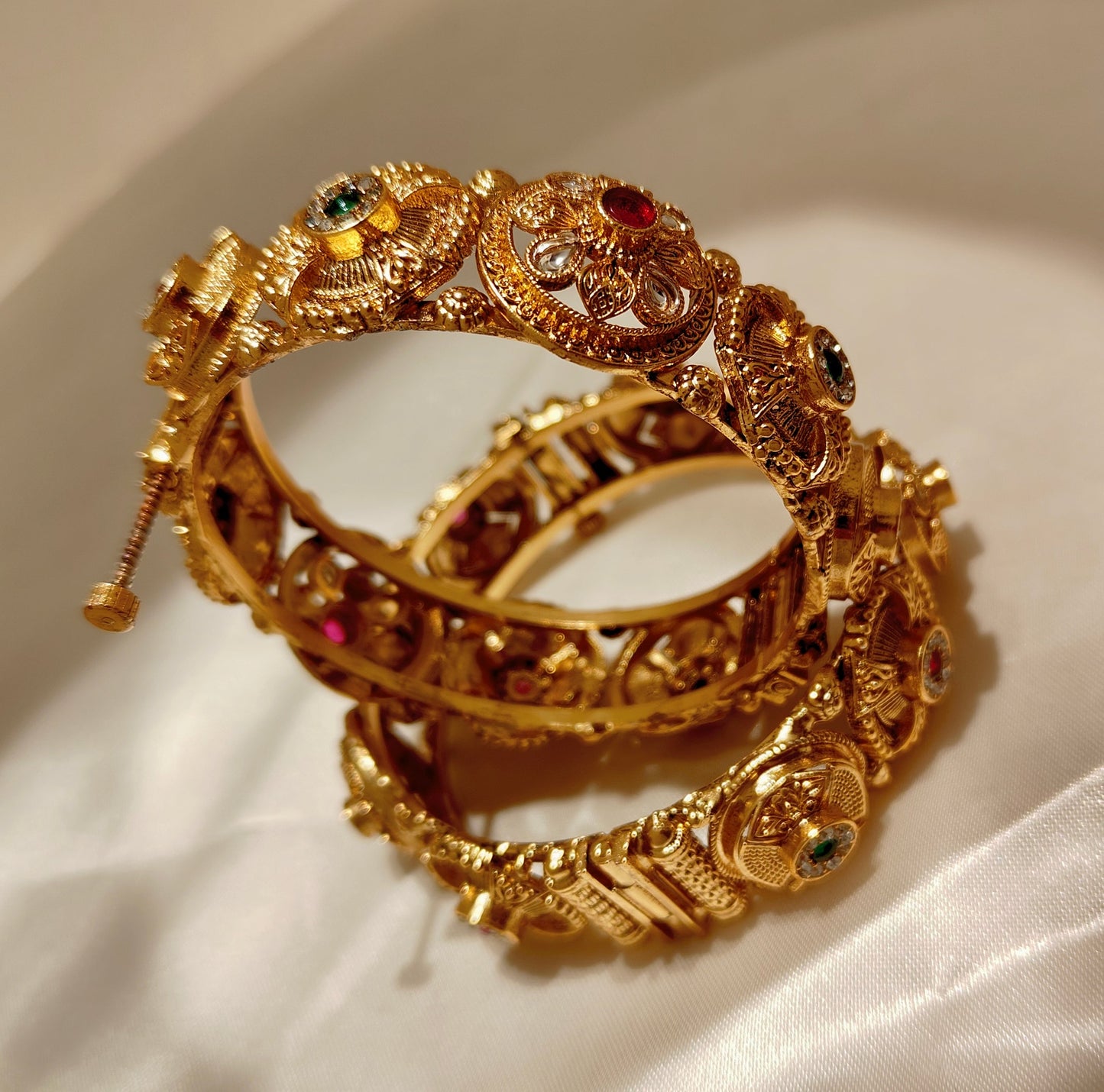 Panchratna Nakshi Bangles